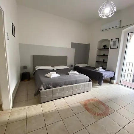 Newhouse Class 2 Apartment *